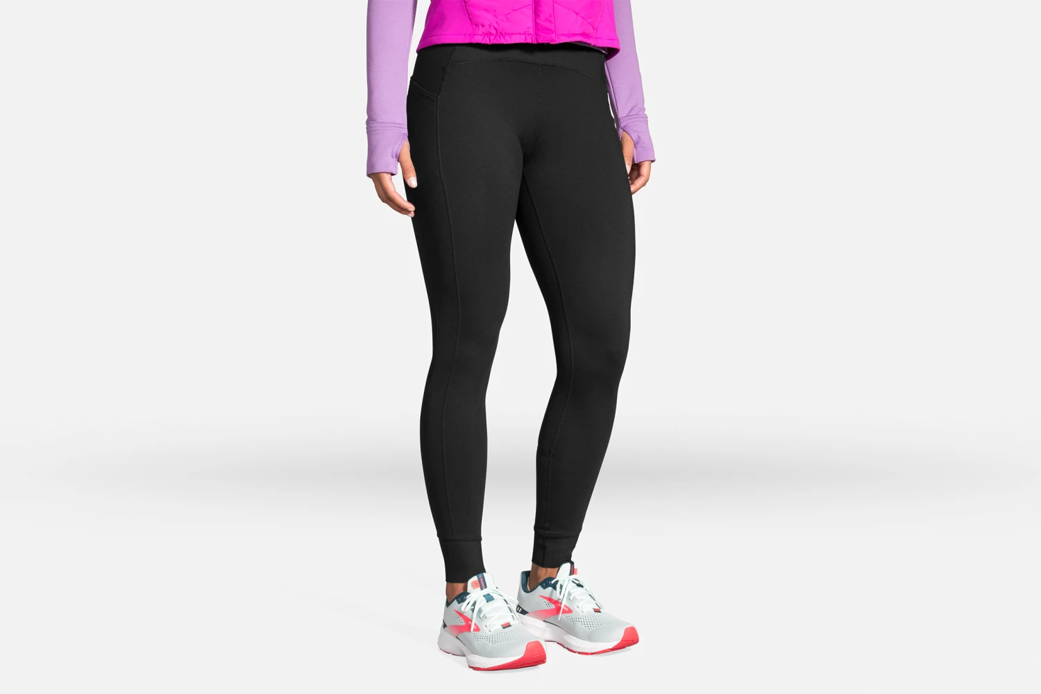 Brooks Women's Momentum Thermal Tight - Black 1 Brooks Women's Momentum Thermal Tight - Black