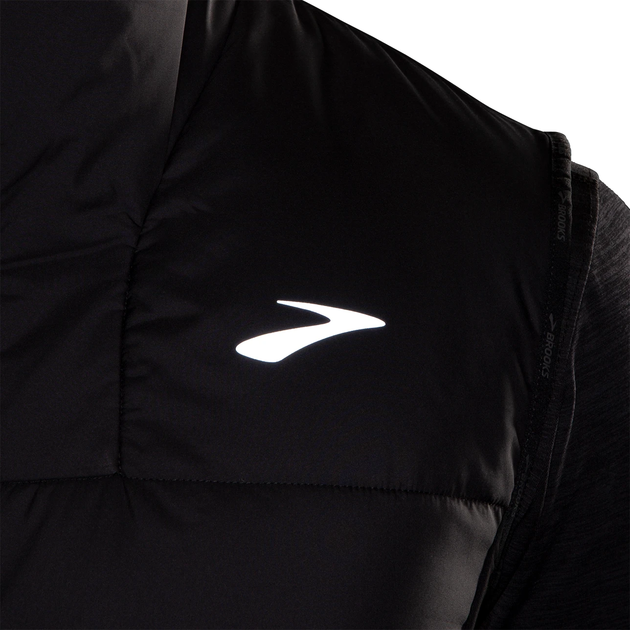 BROOKS Men's Shield Hybrid Vest 3.0 - Black Performance Running Vest 5 BROOKS Men's Shield Hybrid Vest 3.0 - Black Performance Running Vest - Image 5