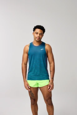 BROOKS Men's Journey 5" Short (323 - Neo Limeade) -TCRunning Shop 211539 460 MF Atmosphere Singlet 3 4c45566f 10a9 42bf 8983 e49be19a272d