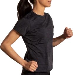 BROOKS Women’s Luxe Short Sleeve (009 - Heather Deep Black) -TCRunning Shop 221659 009 MV Luxe Short Sleeve