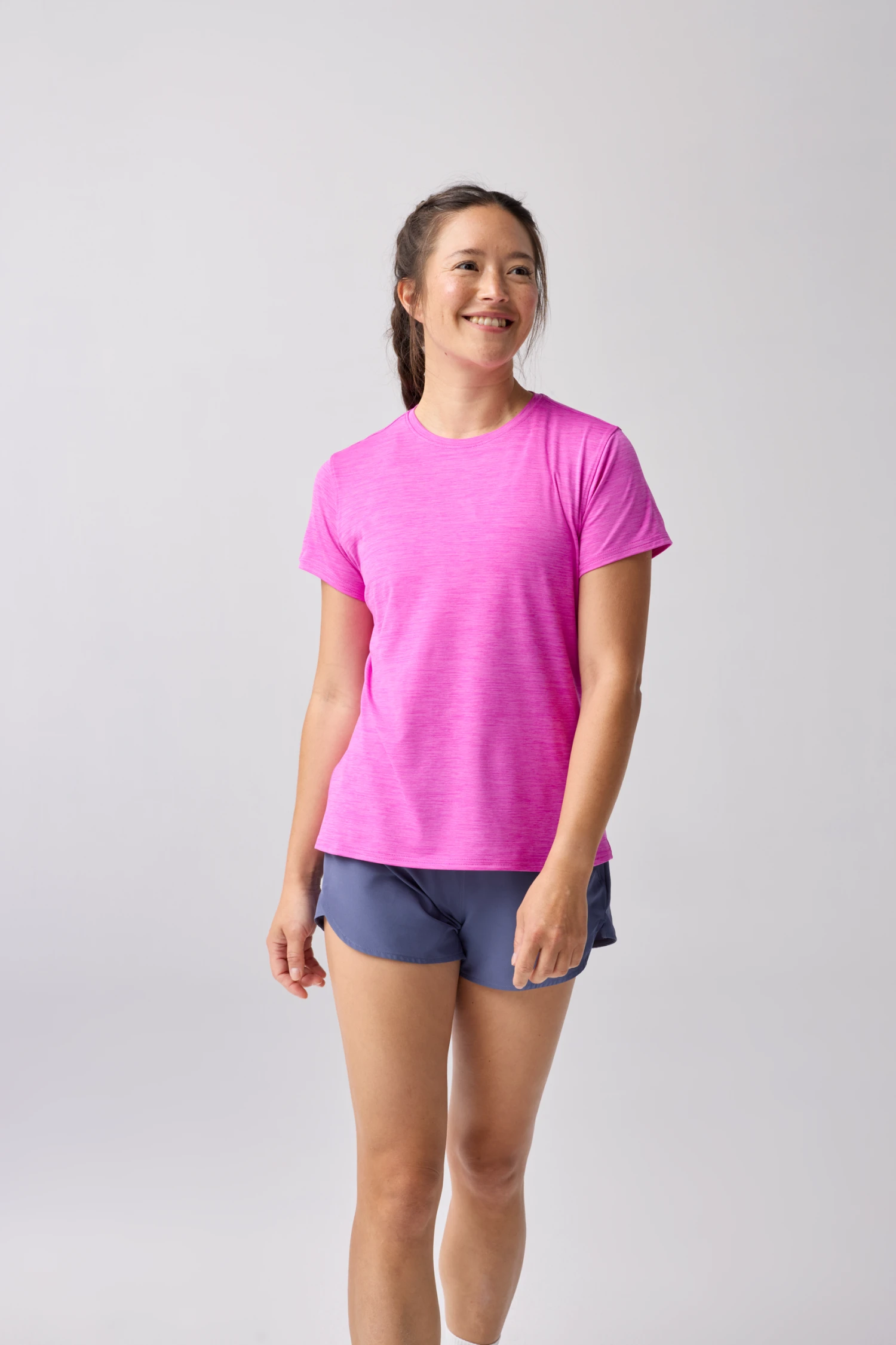 Brooks Women’s Luxe Short Sleeve Performance Tee - Heather Magenta 1 Brooks Women’s Luxe Short Sleeve Performance Tee - Heather Magenta