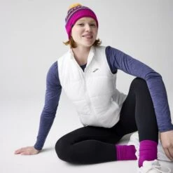 BROOKS Women's Shield Hybrid Vest 3.0 (100 - White) 7 BROOKS Women's Shield Hybrid Vest 3.0 (100 - White) -TCRunning Shop 221695 100 mv shield hybrid vest 3 womens running jacket