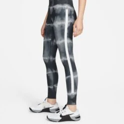 Nike Women's One Luxe Mid-Rise Printed Leggings (010 - Black/White/Clear) 8 Nike Women's One Luxe Mid-Rise Printed Leggings (010 - Black/White/Clear) -TCRunning Shop 3ED2C271 7A3C 4288 81A6 16A85B9E6367