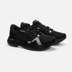 Women's R1 (Black) 12 Women's R1 (Black) -TCRunning Shop 6 ce534e6c 4401 4724 92cb dfe5a33b1ee8
