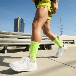 Nike Men’s Structure 25 (105 - White/White-Pure Platinum) 21 Nike Men’s Structure 25 (105 - White/White-Pure Platinum) -TCRunning Shop AURORA DJ7883 105 PHSYM002 2000