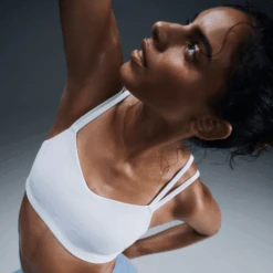 Nike Women's Zenvy Strappy Light-Support Padded Sports Bra - White