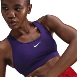 Nike Women’s Swoosh Medium Support Sports Bra (547 - Court Purple/White) -TCRunning Shop AURORA DX6821 547 PHSYM003 2000