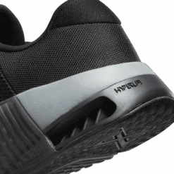 Nike Men’s Metcon 9 (001 - Black/White-Anthracite-Smoke Grey) 15 Nike Men’s Metcon 9 (001 - Black/White-Anthracite-Smoke Grey) -TCRunning Shop AURORA DZ2617 001 PHSYD002 2000