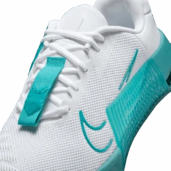 Nike Men’s Metcon 9 (105 - White/Smokey Blue/Midnight Turquoise/Dusty Cactus) 9 Nike Men’s Metcon 9 (105 - White/Smokey Blue/Midnight Turquoise/Dusty Cactus) -TCRunning Shop AURORA DZ2617 105 PHSYD001 2000