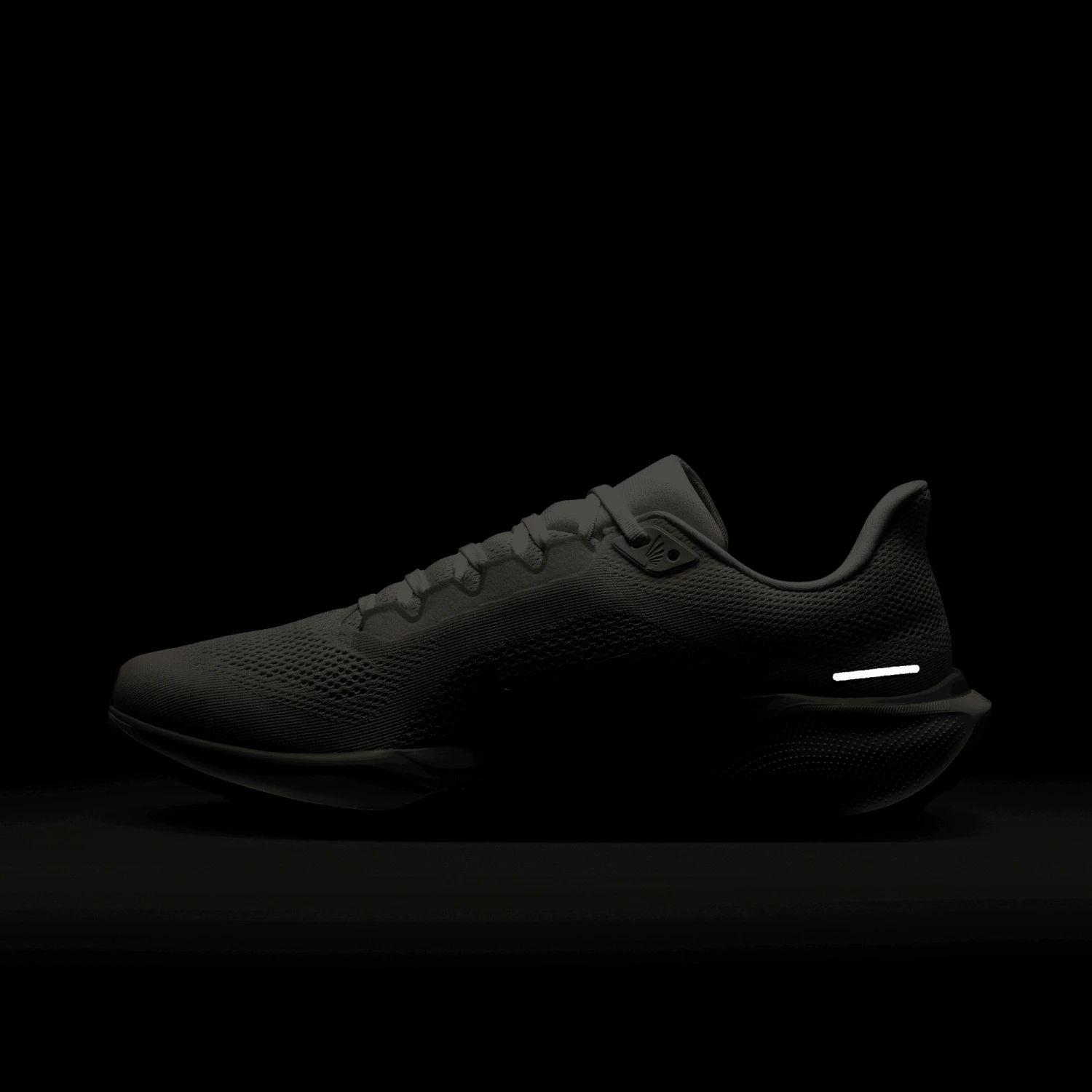 Nike Men's Pegasus 41 (100 - Summit White/Chrome-Bright Crimson) 9 Nike Men's Pegasus 41 (100 - Summit White/Chrome-Bright Crimson) - Image 9