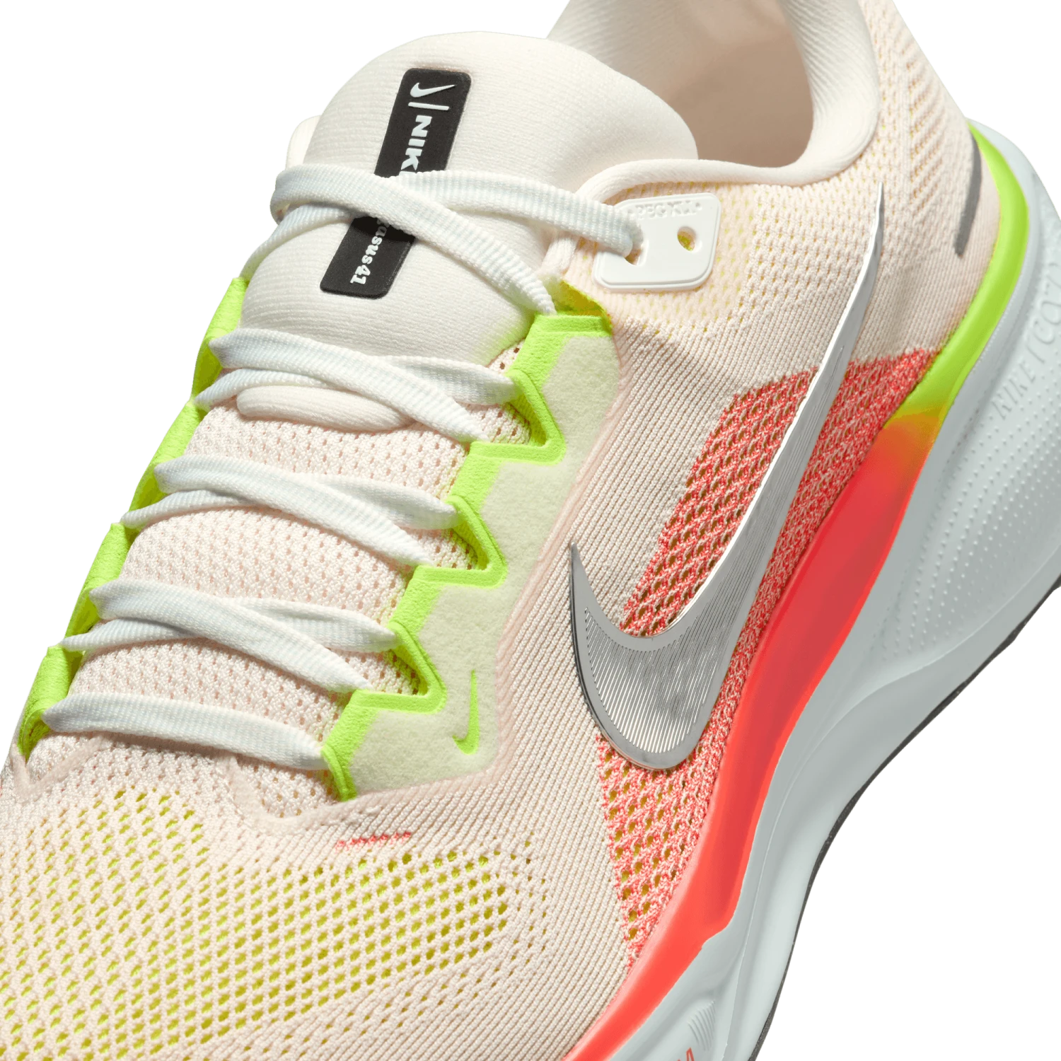 Nike Men's Pegasus 41 (100 - Summit White/Chrome-Bright Crimson) 4 Nike Men's Pegasus 41 (100 - Summit White/Chrome-Bright Crimson) - Image 4