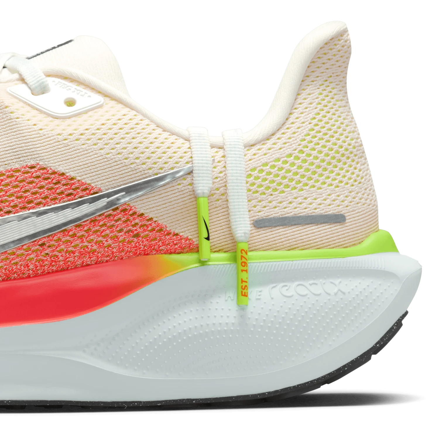Nike Men's Pegasus 41 (100 - Summit White/Chrome-Bright Crimson) 6 Nike Men's Pegasus 41 (100 - Summit White/Chrome-Bright Crimson) - Image 6