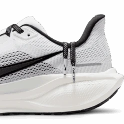 Nike Men's Pegasus 41 (105 - White/Black-Pure Platinum-Summit White) 19 Nike Men's Pegasus 41 (105 - White/Black-Pure Platinum-Summit White) -TCRunning Shop AURORA FD2722 105 PHSYD003 2000