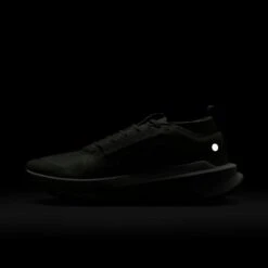 Nike Men’s Zegama Trail 2 (301 - Light Army/Jade Horizon-Light Bone) -TCRunning Shop AURORA FD5190 301 PHSLH201 2000