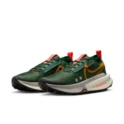 Nike Men’s Zegama Trail 2 (302 - Fir/Desert Ochre-College Grey-Sail) 13 Nike Men’s Zegama Trail 2 (302 - Fir/Desert Ochre-College Grey-Sail) -TCRunning Shop AURORA FD5190 302 PHCFH001 2000