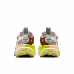 Nike Women’s Zegama Trail 2 (300 - Jade Horizon/Sail-Cyber-Crimson Tint) 16 Nike Women’s Zegama Trail 2 (300 - Jade Horizon/Sail-Cyber-Crimson Tint) -TCRunning Shop AURORA FD5191 300 PHCBH000 2000