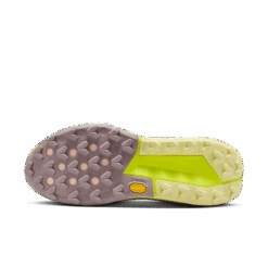 Nike Women’s Zegama Trail 2 (300 - Jade Horizon/Sail-Cyber-Crimson Tint) 19 Nike Women’s Zegama Trail 2 (300 - Jade Horizon/Sail-Cyber-Crimson Tint) -TCRunning Shop AURORA FD5191 300 PHSUH000 2000