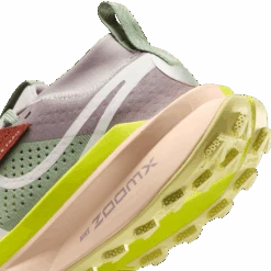 Nike Women’s Zegama Trail 2 (300 - Jade Horizon/Sail-Cyber-Crimson Tint) 15 Nike Women’s Zegama Trail 2 (300 - Jade Horizon/Sail-Cyber-Crimson Tint) -TCRunning Shop AURORA FD5191 300 PHSYD002 2000
