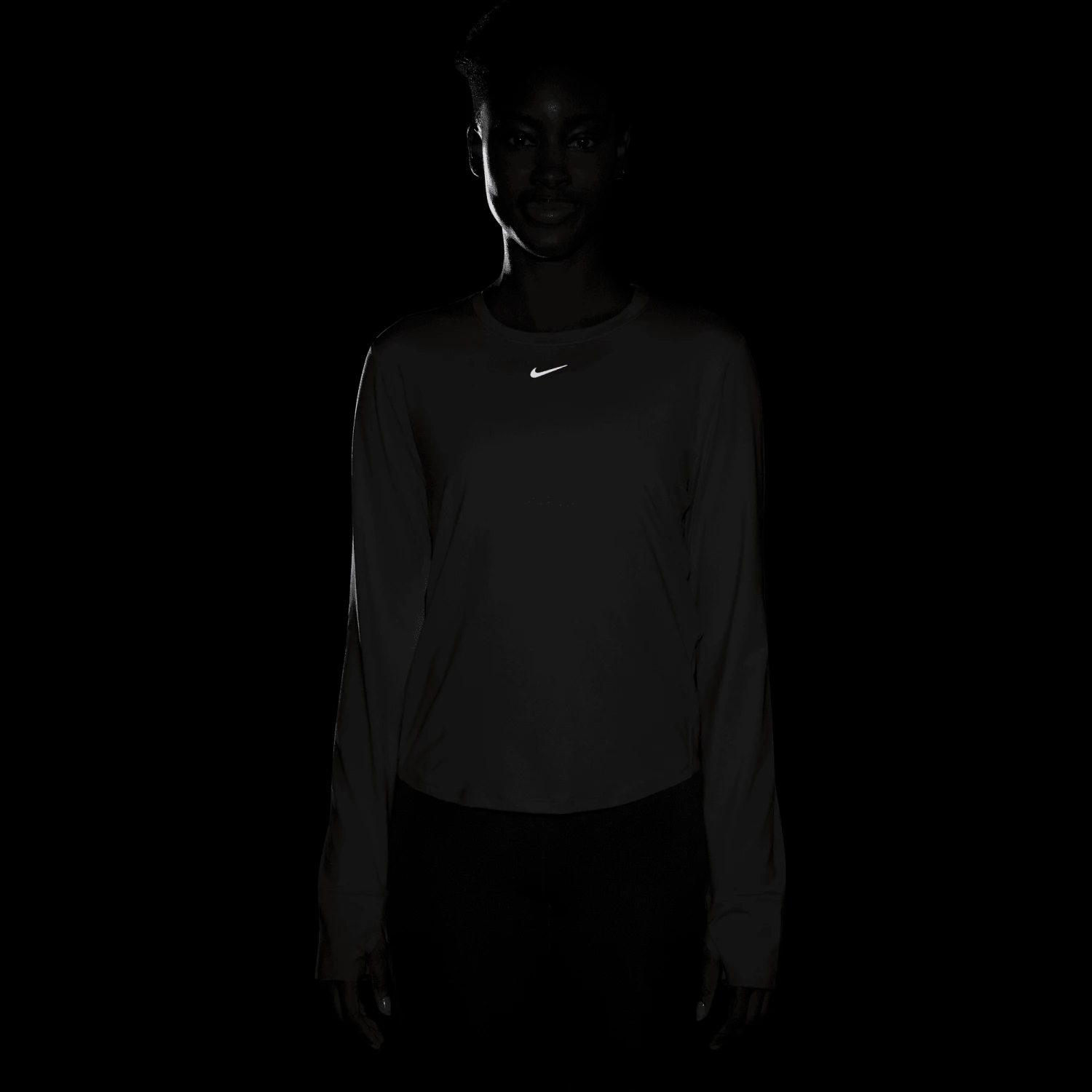 Nike Women's One Classic DRI-FIT Long-Sleeve Top (100 - White/Black) 9 Nike Women's One Classic DRI-FIT Long-Sleeve Top (100 - White/Black) - Image 9