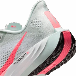 Nike Women’s Pegasus Plus (001 - Barely Grey/Hot Punch-White-Black) 14 Nike Women’s Pegasus Plus (001 - Barely Grey/Hot Punch-White-Black) -TCRunning Shop AURORA FQ7261 001 PHSYD002 2000