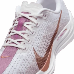 Nike Women’s Pegasus Plus (108 - White/Metallic Red Bronze-Platinum Violet) 14 Nike Women’s Pegasus Plus (108 - White/Metallic Red Bronze-Platinum Violet) -TCRunning Shop AURORA FQ7261 108 PHSYD001 2000