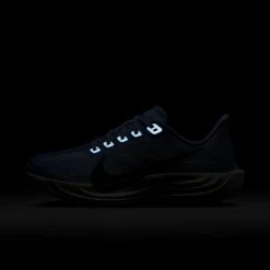 Nike Women’s Pegasus Plus (402 - Aluminum/Black-Royal Pulse-White) 22 Nike Women’s Pegasus Plus (402 - Aluminum/Black-Royal Pulse-White) -TCRunning Shop AURORA FQ7261 402 PHSLH200 2000