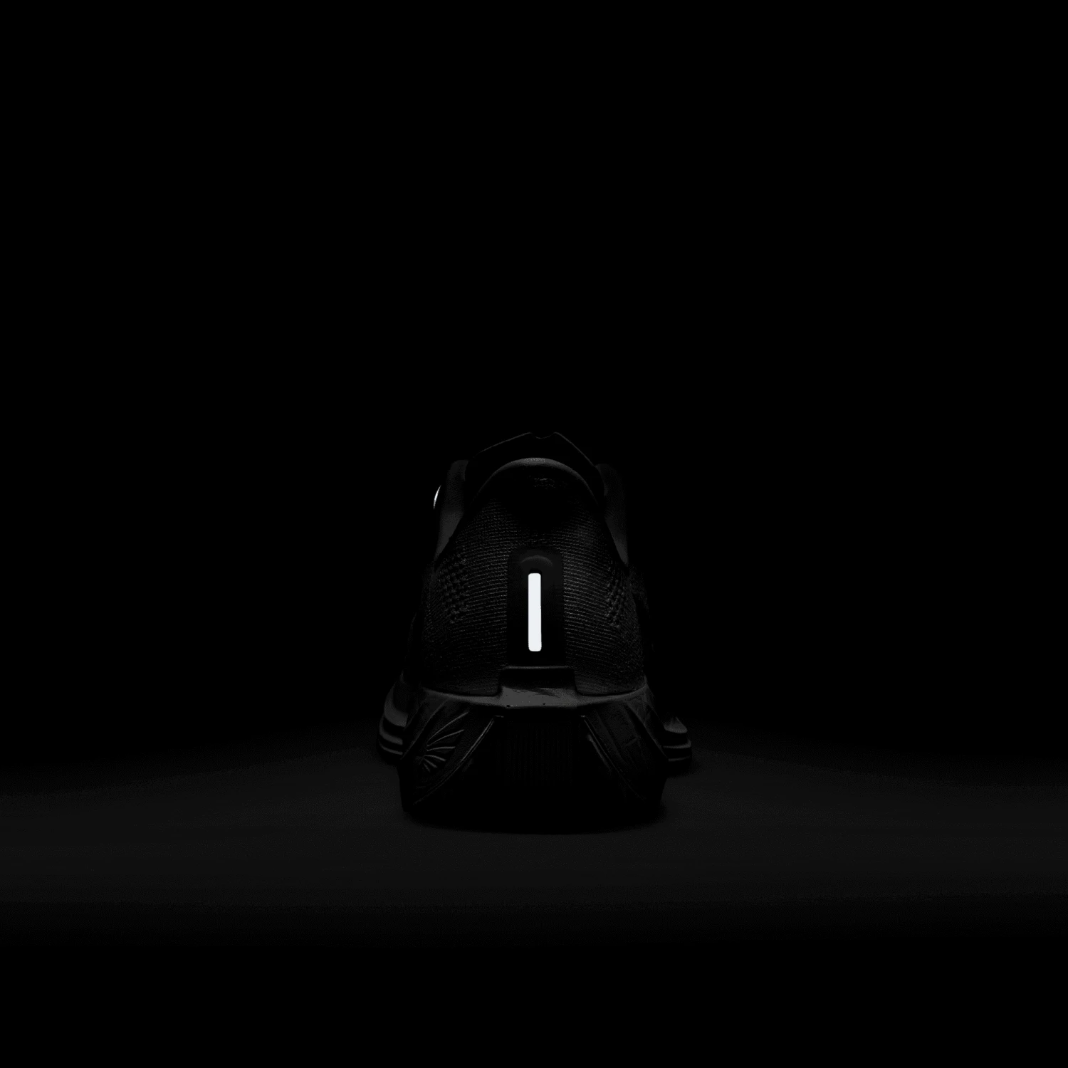 Nike Men’s Pegasus Plus (100 - White/Anthracite-Sail-Light Orewood Brown) 10 Nike Men’s Pegasus Plus (100 - White/Anthracite-Sail-Light Orewood Brown) - Image 10