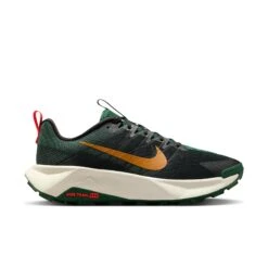 Nike Men’s Wildhorse 10 (005 - Black/Desert Ochre-Fir-Bright Crimson)