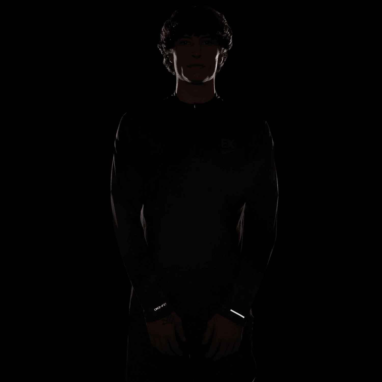 Men's Dri-FIT Eliud Kipchoge Nike Element "Kipchoge" Running Top (010 - Black/Reflective Silver) 4 Men's Dri-FIT Eliud Kipchoge Nike Element "Kipchoge" Running Top (010 - Black/Reflective Silver) - Image 4