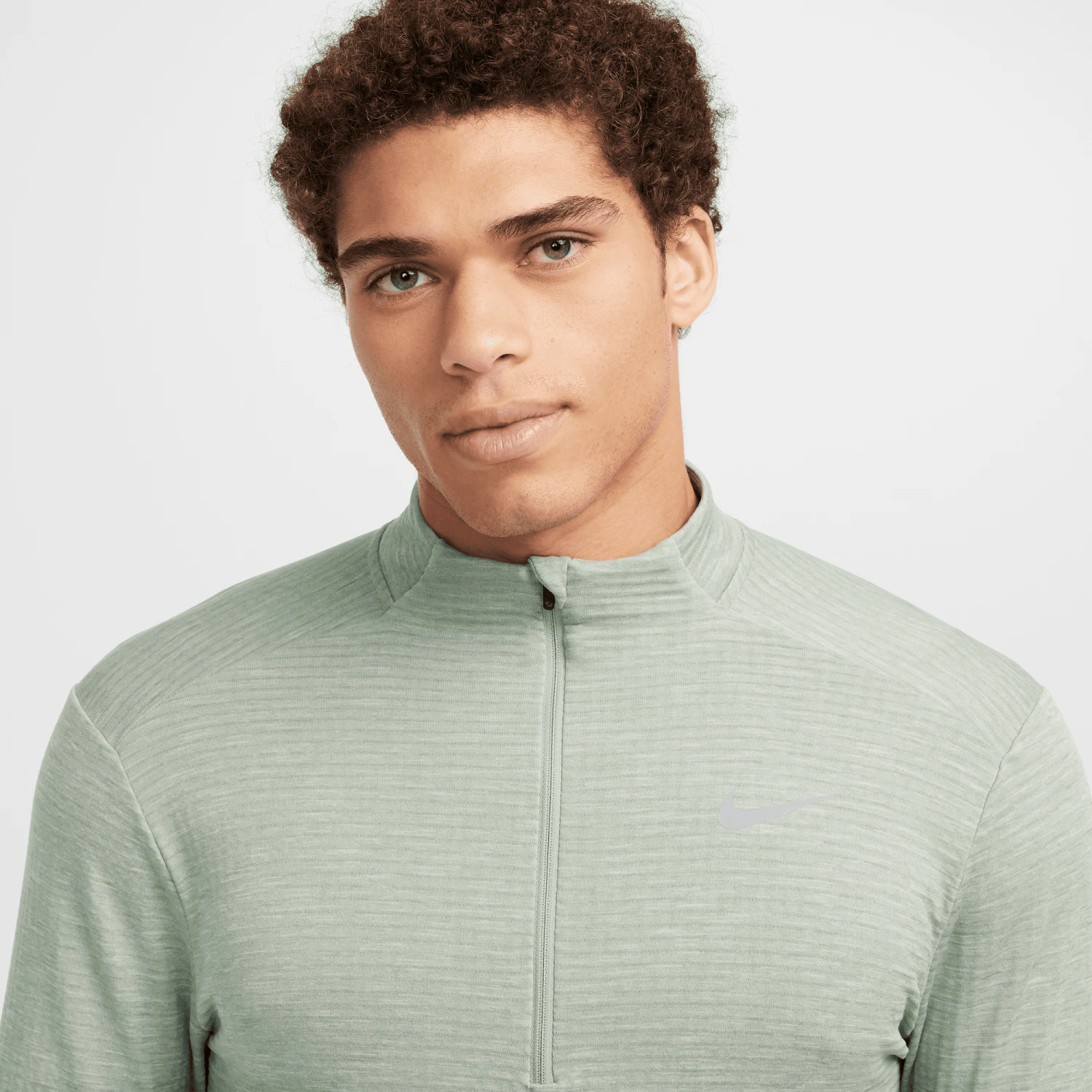Men's Therma-FIT Nike Element Water-Repellent 1/2-Zip Running Top (370 - Jade Horizon/Reflective Silver) 4 Men's Therma-FIT Nike Element Water-Repellent 1/2-Zip Running Top (370 - Jade Horizon/Reflective Silver) - Image 4