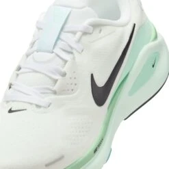 Nike Women’s Structure 26 (100 - White/Black-Barely Green-Mint Foam) -TCRunning Shop AURORA HJ1101 100 PHSYD001 2000