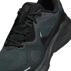 Nike Men’s Structure 26 (001 - Black/Black-Iron Grey) 15 Nike Men’s Structure 26 (001 - Black/Black-Iron Grey) -TCRunning Shop AURORA HJ1102 001 PHSYD001 2000
