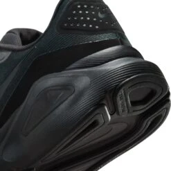 Nike Men’s Structure 26 (001 - Black/Black-Iron Grey) 16 Nike Men’s Structure 26 (001 - Black/Black-Iron Grey) -TCRunning Shop AURORA HJ1102 001 PHSYD002 2000