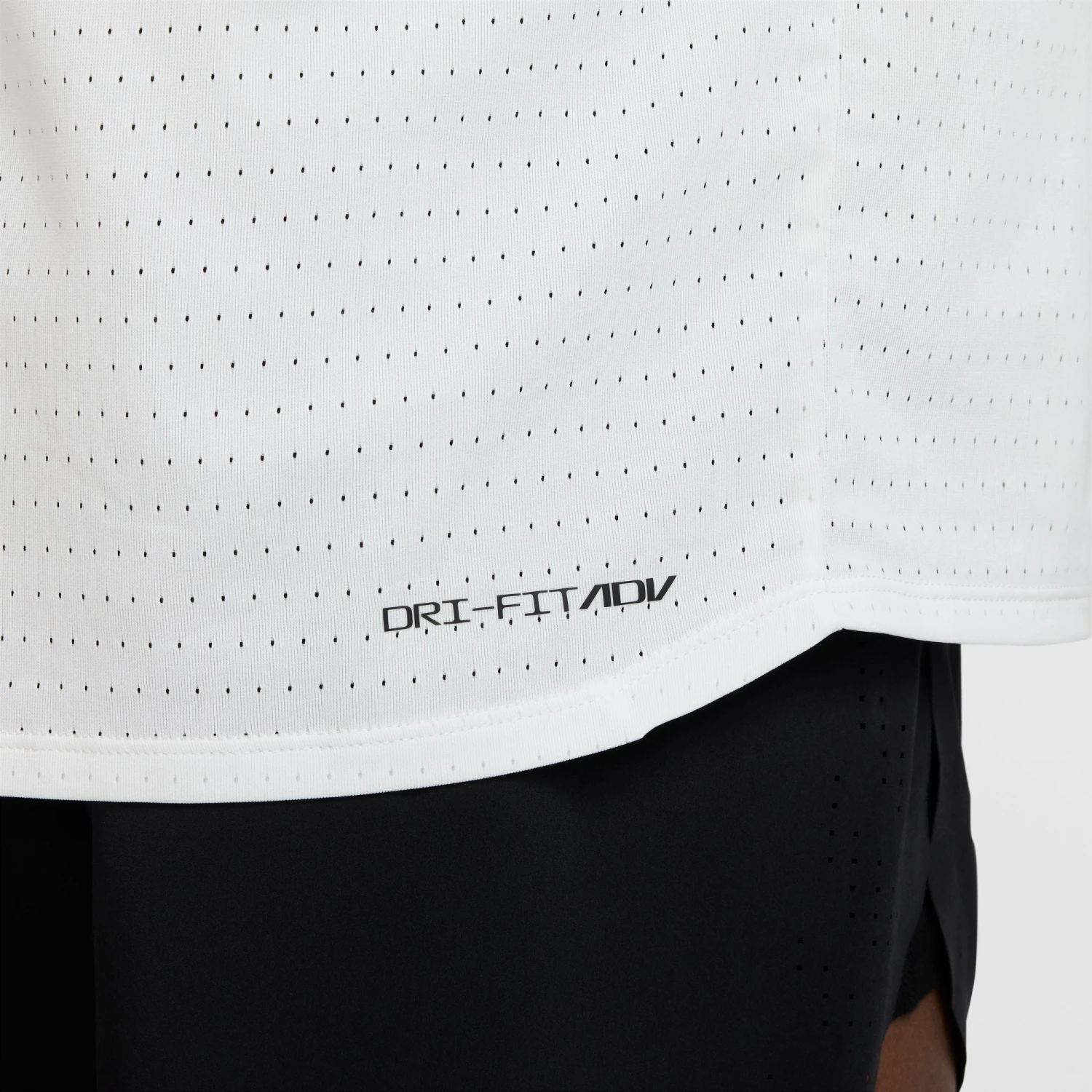 Nike Men's AeroSwift Dri-FIT ADV Short-Sleeve Running Top (121 - Summit White/Black) 6 Nike Men's AeroSwift Dri-FIT ADV Short-Sleeve Running Top (121 - Summit White/Black) - Image 6