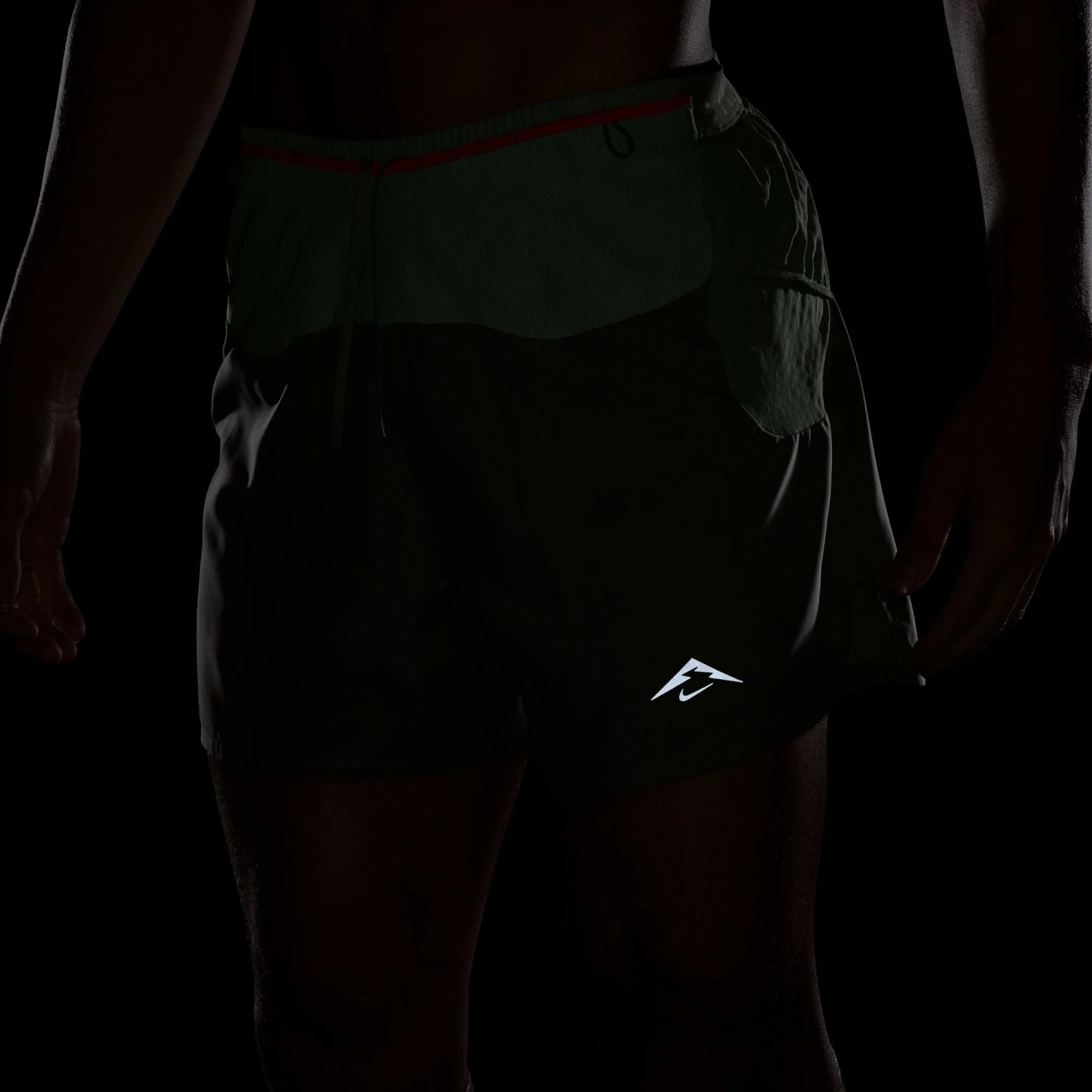 Nike Men's Trail Second Sunrise 5" Dri-FIT ADV Brief-Lined Running Shorts 5 Nike Men's Trail Second Sunrise 5" Dri-FIT ADV Brief-Lined Running Shorts - Image 5