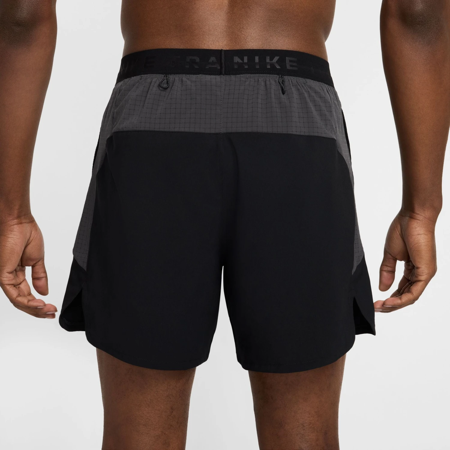 Nike Men's Trail Dri-FIT 6" Brief-Lined Running Shorts - Black/Anthracite 2 Nike Men's Trail Dri-FIT 6" Brief-Lined Running Shorts - Black/Anthracite - Image 2