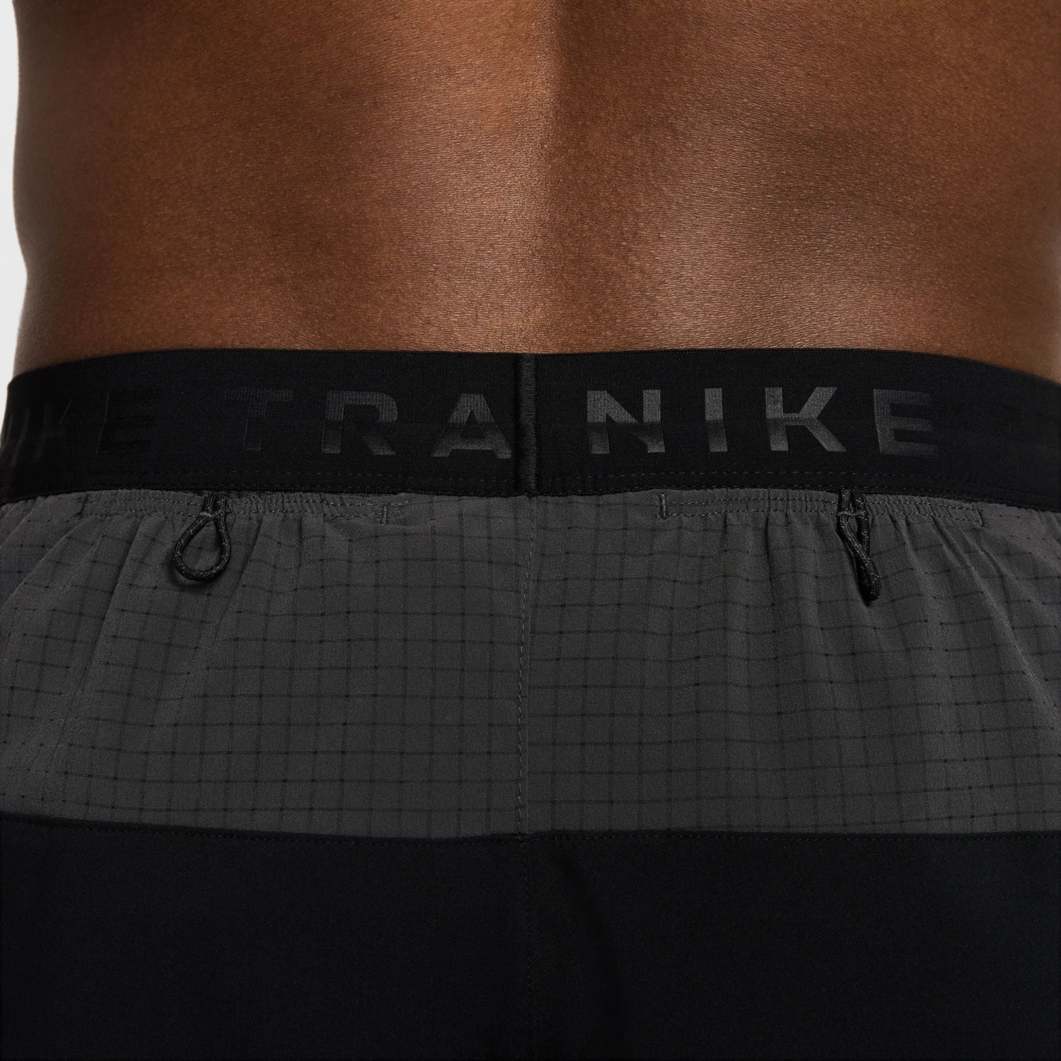 Nike Men's Trail Dri-FIT 6" Brief-Lined Running Shorts - Black/Anthracite 6 Nike Men's Trail Dri-FIT 6" Brief-Lined Running Shorts - Black/Anthracite - Image 6