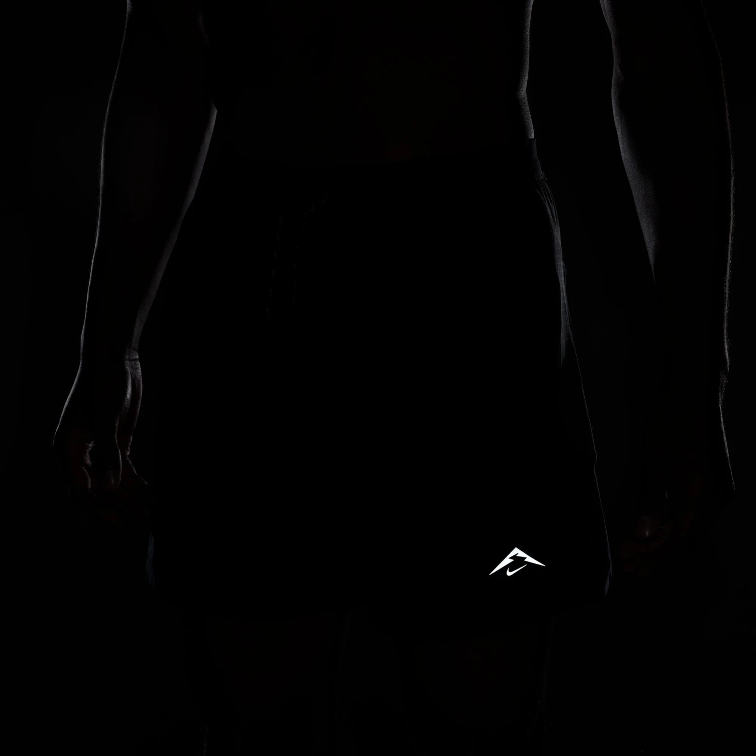 Nike Men's Trail Dri-FIT 6" Brief-Lined Running Shorts - Black/Anthracite 9 Nike Men's Trail Dri-FIT 6" Brief-Lined Running Shorts - Black/Anthracite - Image 9