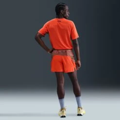 Nike Men's Solar Chase Dri-FIT ADV Short-Sleeve Running Top (633 - Picante Red/Black) 20 Nike Men's Solar Chase Dri-FIT ADV Short-Sleeve Running Top (633 - Picante Red/Black) -TCRunning Shop AURORA HJ3580 633 PHSBMG01 2000