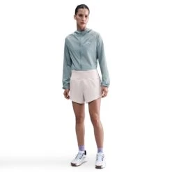 Nike Women's Trail Dri-FIT Brief-Lined Running Shorts (272 - Pearl White/Summit White)