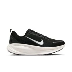 Nike Men's Vomero 18 (007 - Black/Summit White/Coconut)