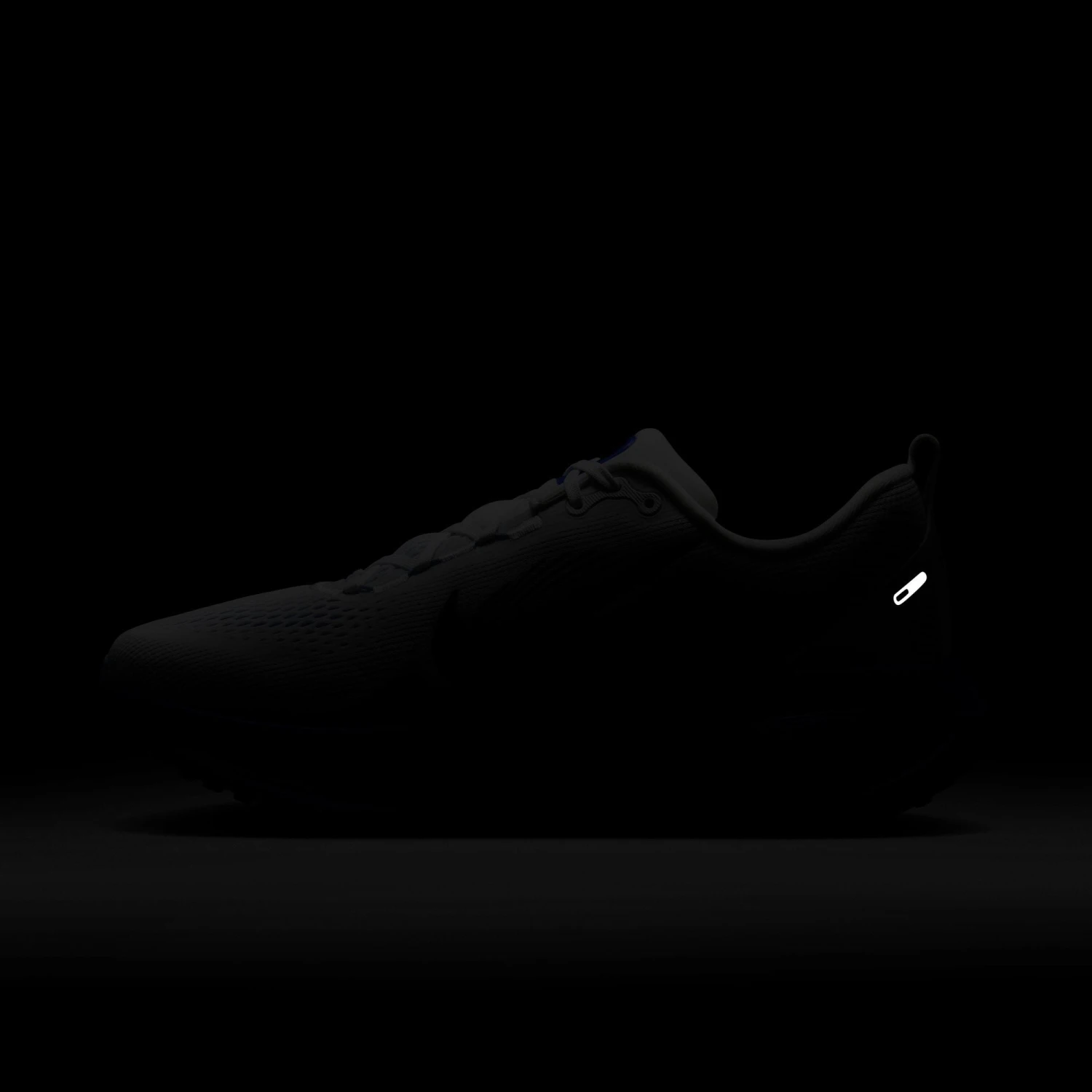 Nike Men's Vomero 18 (104 - White/Black-Blue Tint-Light Marine) 10 Nike Men's Vomero 18 (104 - White/Black-Blue Tint-Light Marine) - Image 10