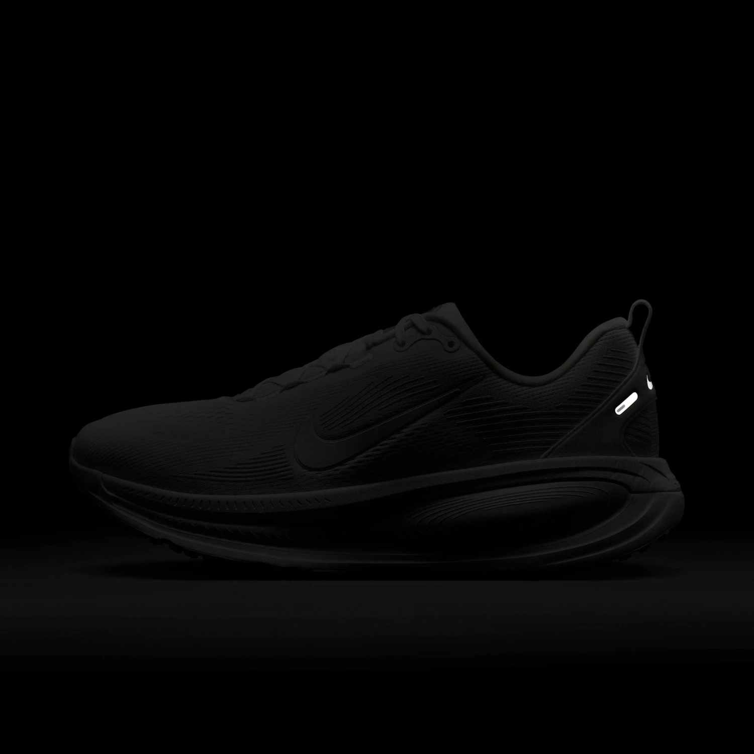 Nike Men's Vomero 18 (106 - White/White-Photon Dust-Summit White) 12 Nike Men's Vomero 18 (106 - White/White-Photon Dust-Summit White) - Image 12