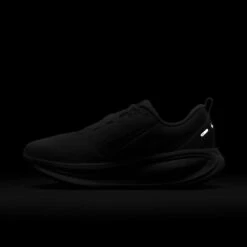 Nike Men's Vomero 18 (106 - White/White-Photon Dust-Summit White) 21 Nike Men's Vomero 18 (106 - White/White-Photon Dust-Summit White) -TCRunning Shop AURORA HM6803 106 PHSLH201 2000