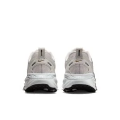 Nike Women's Vomero 18 (007 - Vast Grey/Wolf Grey-Summit White-Hemp) 17 Nike Women's Vomero 18 (007 - Vast Grey/Wolf Grey-Summit White-Hemp) -TCRunning Shop AURORA HM6804 007 PHCBH000 2000