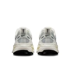 Nike Women's Vomero 18 (101 - Summit White/Black-Coconut Milk) 17 Nike Women's Vomero 18 (101 - Summit White/Black-Coconut Milk) -TCRunning Shop AURORA HM6804 101 PHCBH000 2000