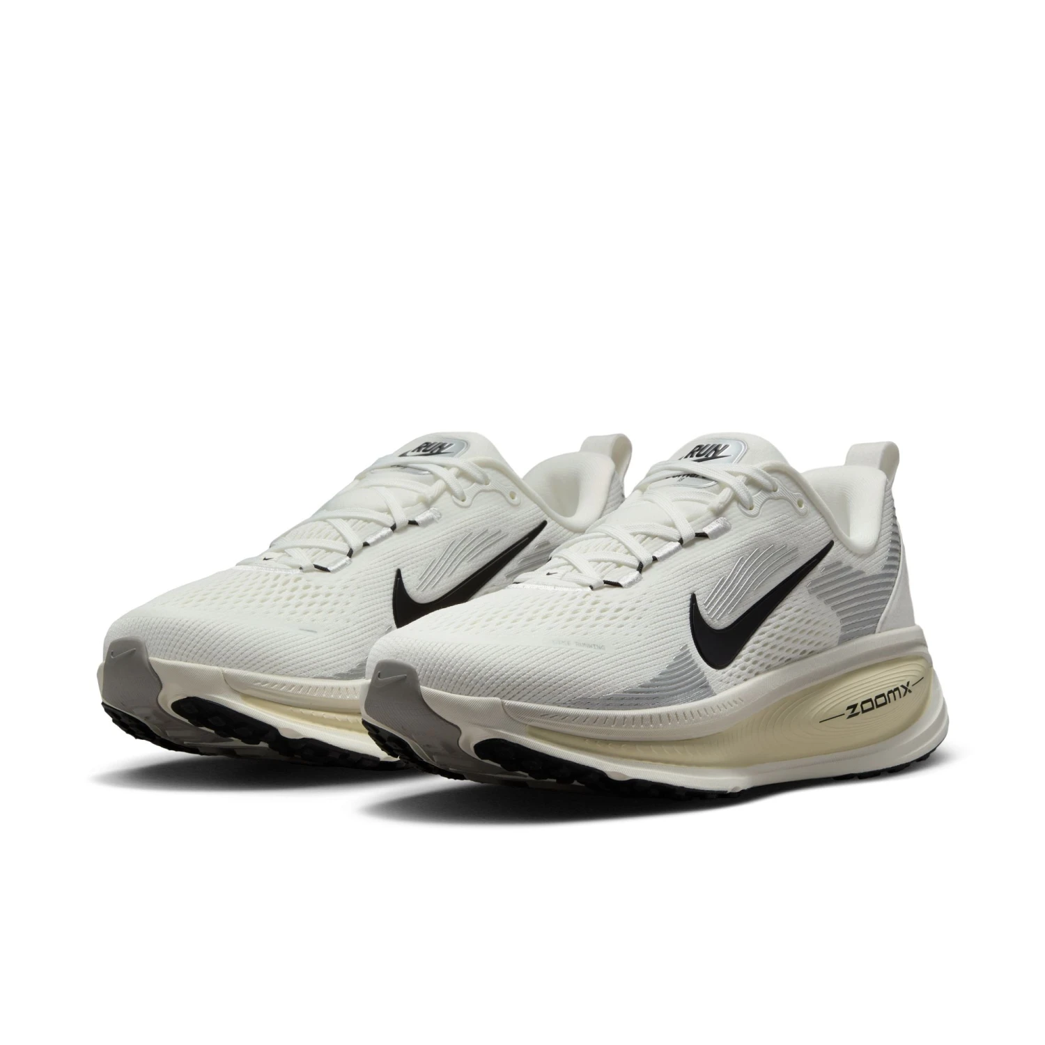 Nike Women's Vomero 18 (101 - Summit White/Black-Coconut Milk) 3 Nike Women's Vomero 18 (101 - Summit White/Black-Coconut Milk) - Image 3