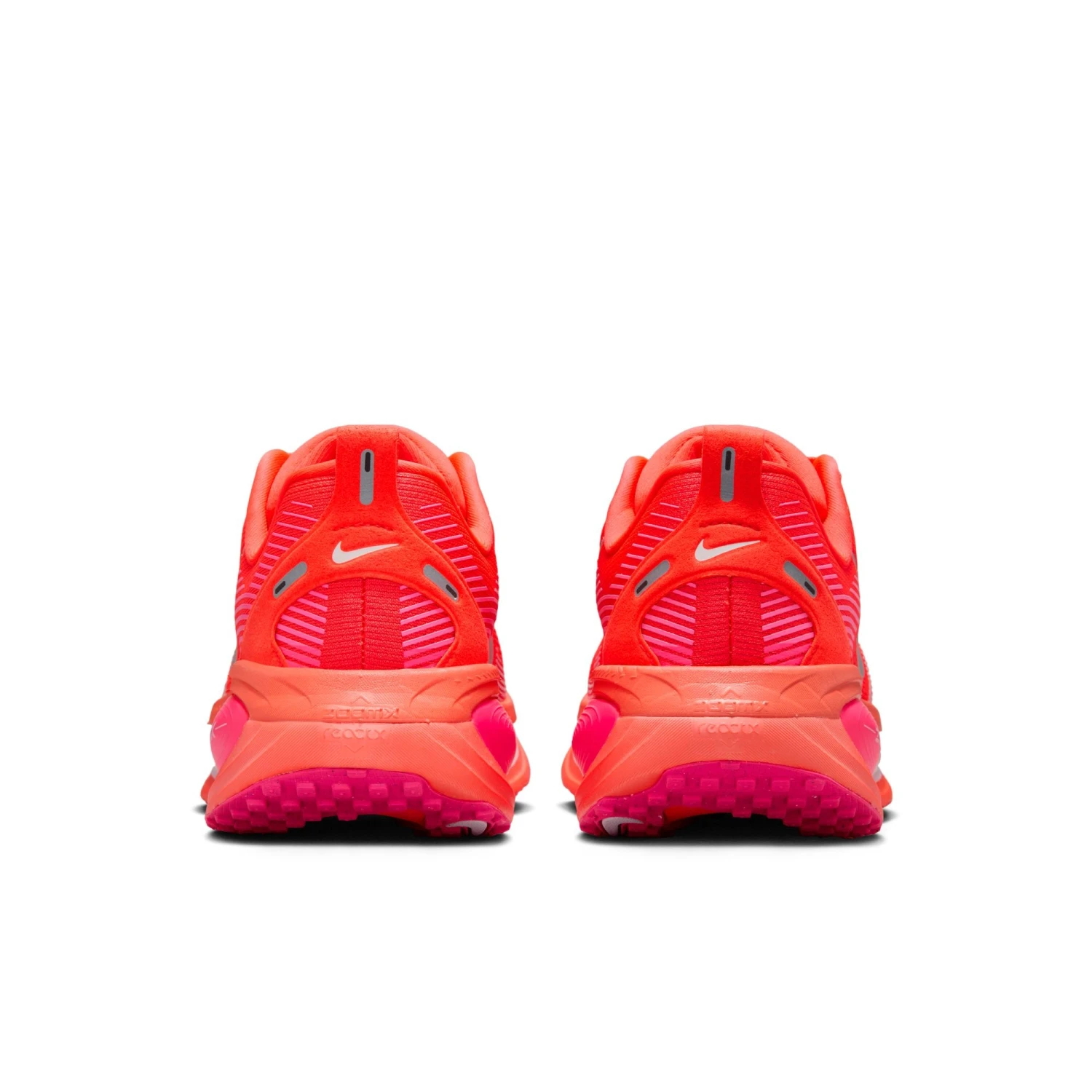 Nike Women's Vomero 18 (603 - Bright Crimson/Metallic Silver) 6 Nike Women's Vomero 18 (603 - Bright Crimson/Metallic Silver) - Image 6