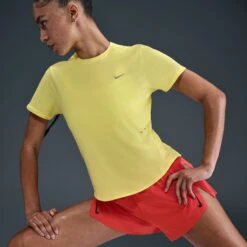 Nike Women's Swift Dri-FIT Short-Sleeve Running Top (712 - Light Zitron/Reflective Silver) -TCRunning Shop AURORA HM9698 712 PHSYMG03 2000