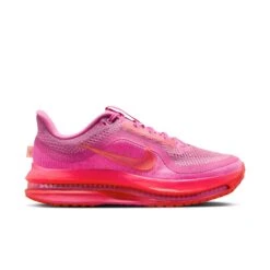 Nike Women's Pegasus Premium (602 - Playful Pink/Bright Crimson-Hyper Pink)